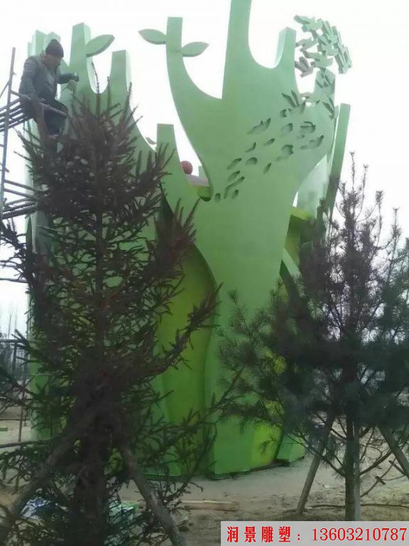 不銹鋼雕刻樹林雕塑，綠樹林假景雕塑